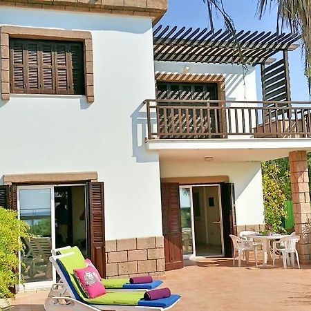 Larnaka Beach House 3 Bagian luar foto