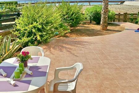 Larnaka Beach House 3 Bagian luar foto